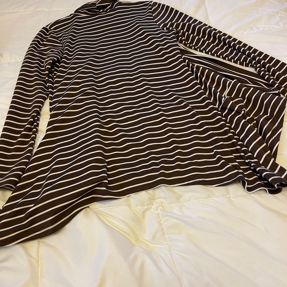 Brown & white knit cardigan, huge pockets, perfect layering piece for fall, EUC - Picture 3 of 7